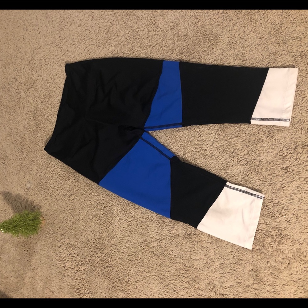 Colorblock Leggings - Picture 6 of 6
